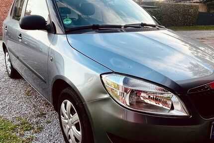 Skoda Fabia 70.000 km 4.990 &euro; Wuppertal 42279