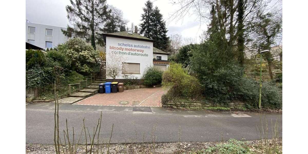 Einfamilienhaus Essen Stadtbezirk II - 8 Zimmer, 180 m&sup2;, 440.000&euro; | Angebot:26583990