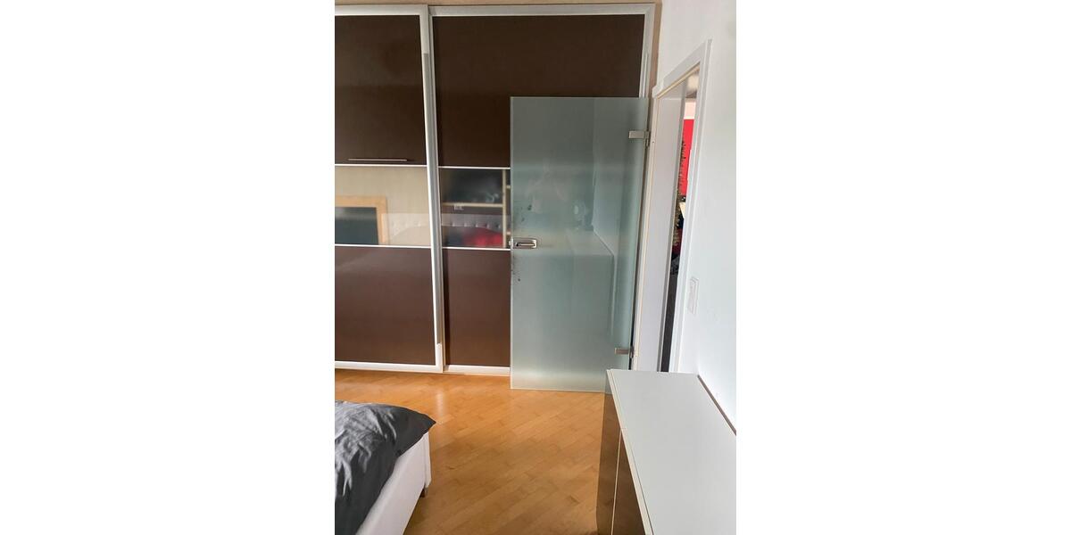 Etagenwohnung Krefeld Benrad - 2 Zimmer, 89 m&sup2;, 210.000&euro; | Angebot:25895083