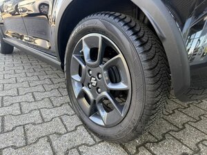 Suzuki Ignis Comfort Automatik+Allwetterreifen+Kamera 4.400 km 18.990 &euro; Meerbusch 40667