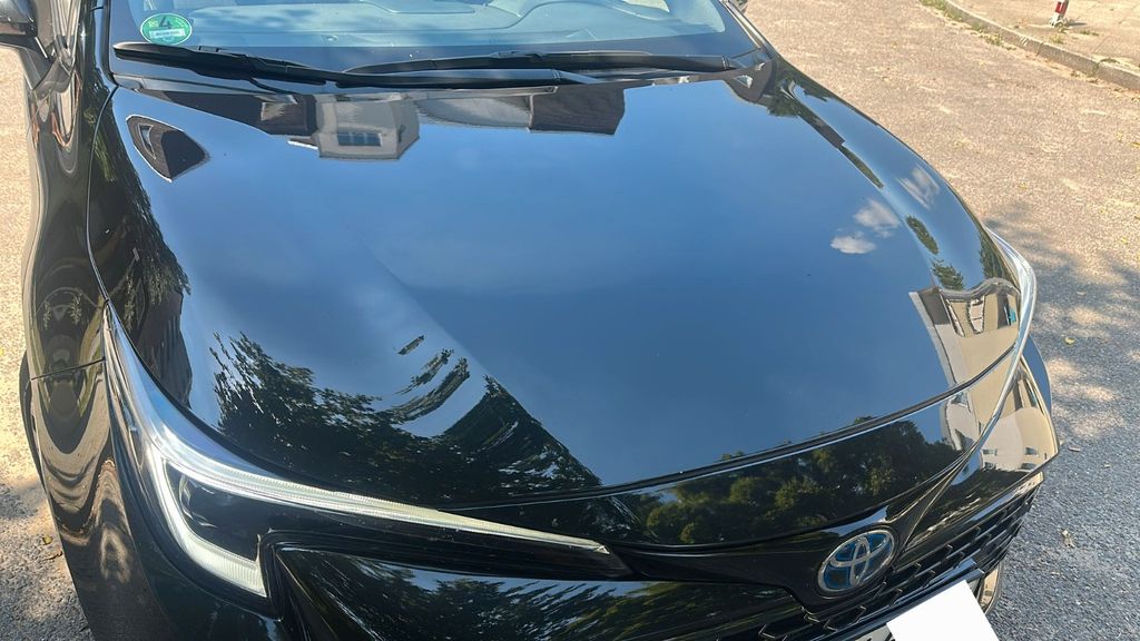 Toyota Corolla 171.000 km 18.900 &euro; Duisburg 47051