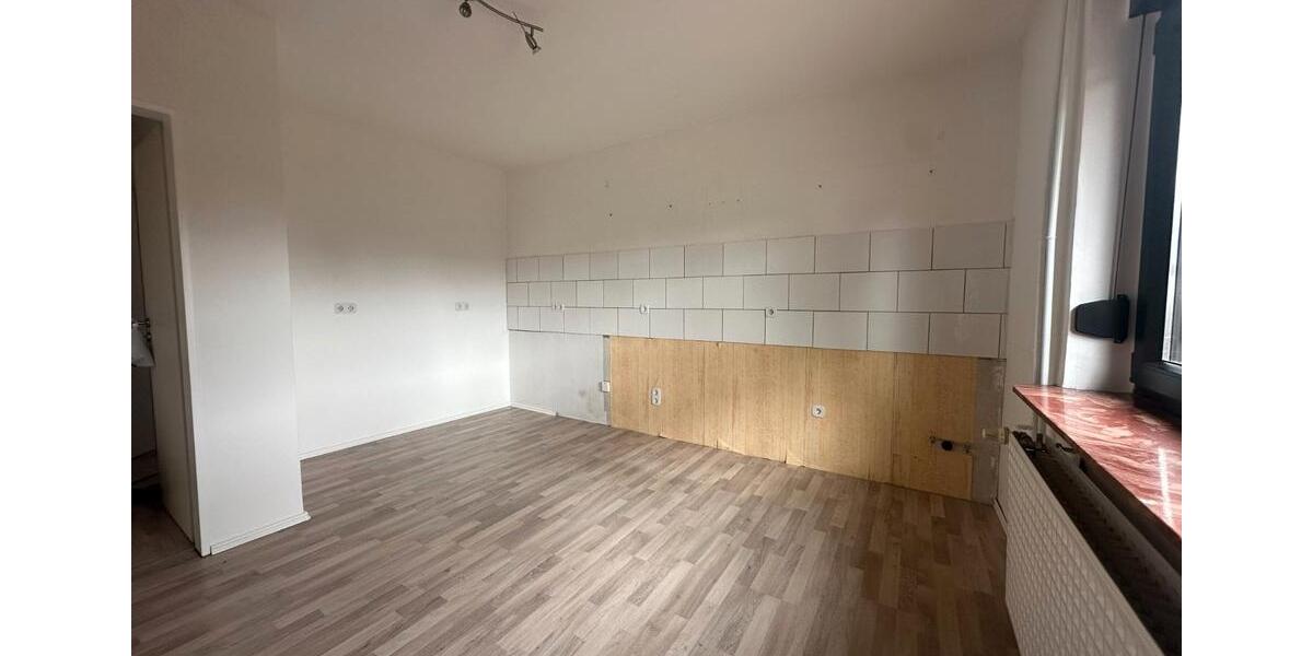 Einfamilienhaus Duisburg Walsum - 7 Zimmer, 150 m&sup2;, 390.000&euro; | Angebot:27537597
