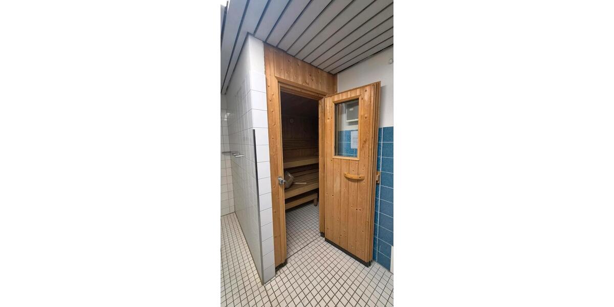 Hochparterre Düsseldorf Stadtbezirk 6 - 1 Zimmer, 52 m&sup2;, 1.000&euro; | Angebot:27532794