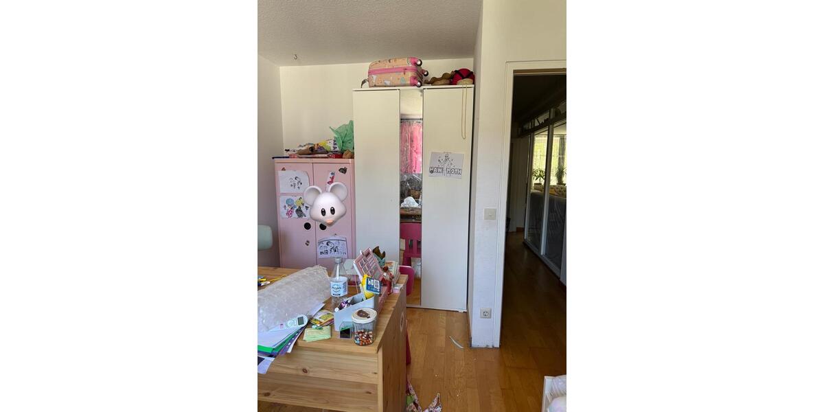 Etagenwohnung Neuss - 3 Zimmer, 98 m&sup2;, 1.450&euro; | Angebot:27549550