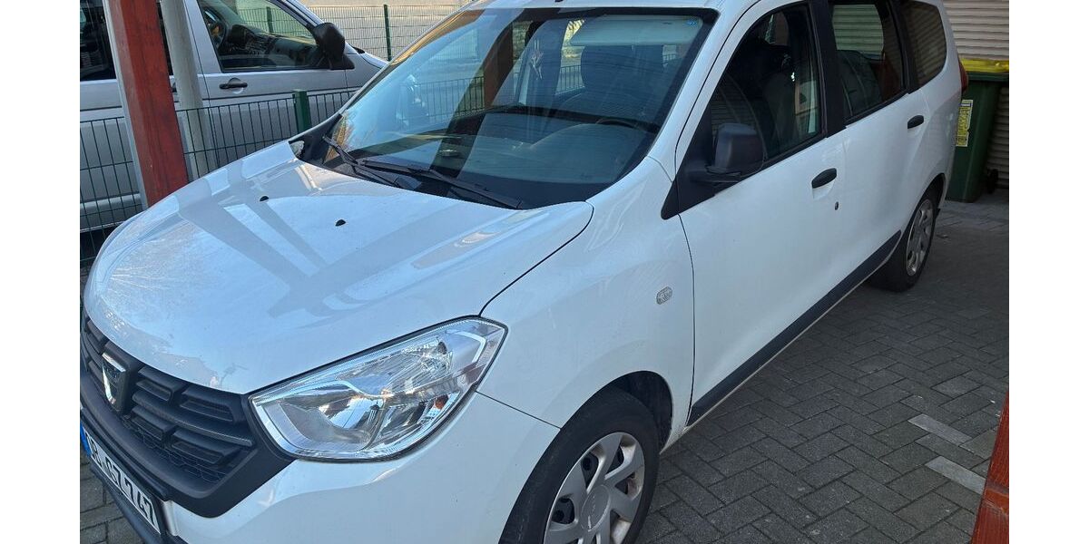 Dacia Lodgy 58.000 km 8.900 &euro; Oberhausen 46047