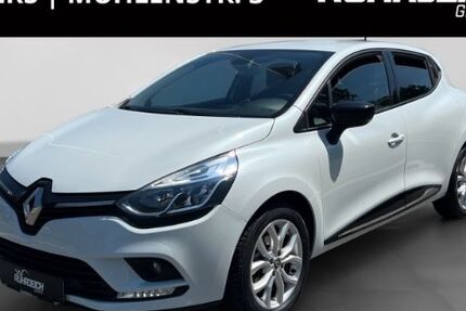 Renault Clio 66.286 km 10.480 &euro; Moers 47441