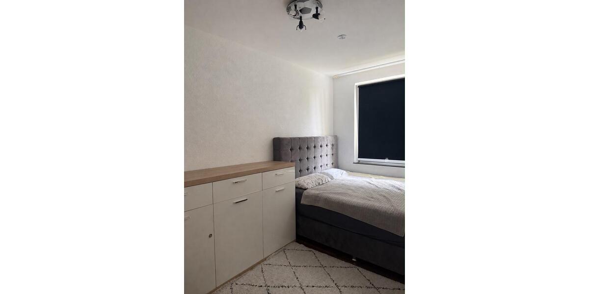 Etagenwohnung Krefeld Dießem - 3 Zimmer, 83 m&sup2;, 200.000&euro; | Angebot:26993468