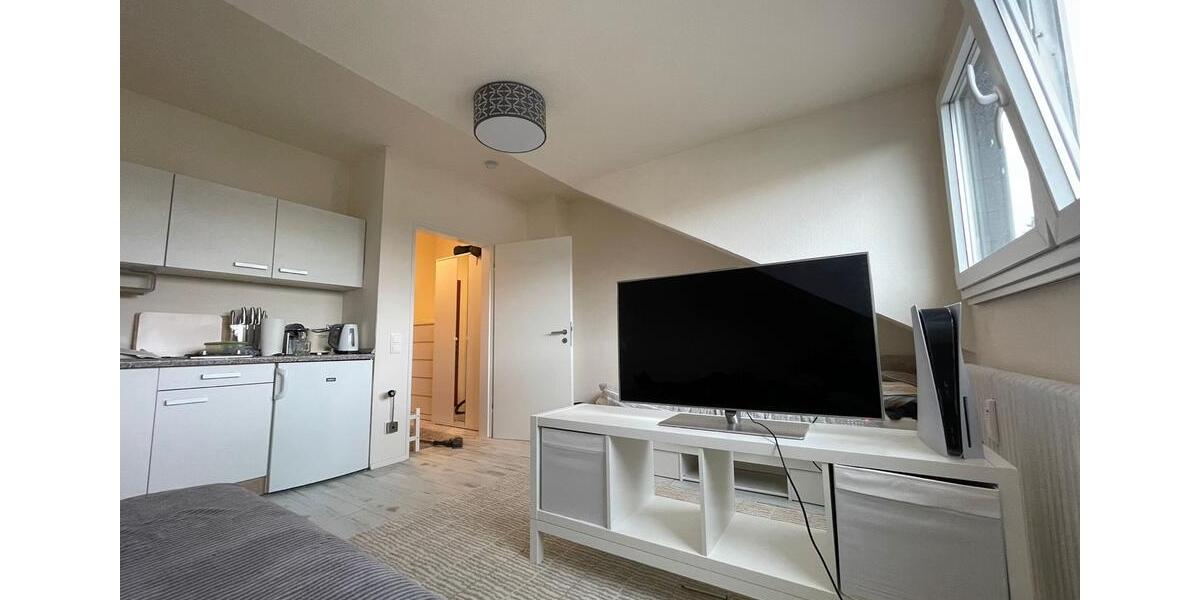 Dachgeschoßwohnung Langenfeld (Rheinland) - 1 Zimmer, 21 m&sup2;, 82.500&euro; | Angebot:27197355