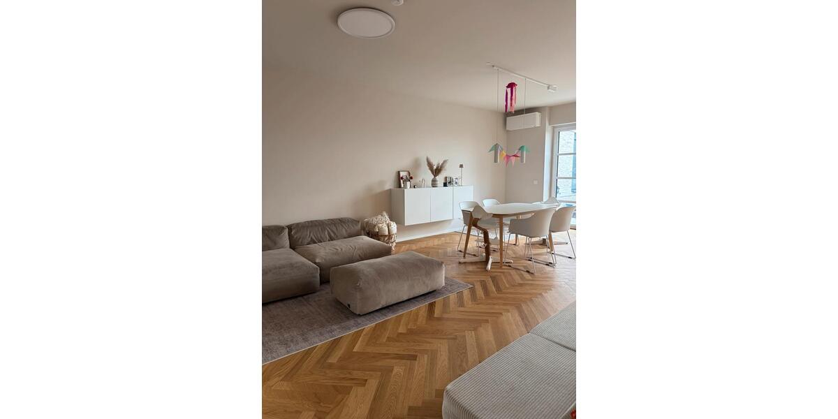 Erdgeschoßwohnung Düsseldorf Stadtbezirk 3 - 3 Zimmer, 91 m&sup2;, 2.450&euro; | Angebot:27539140