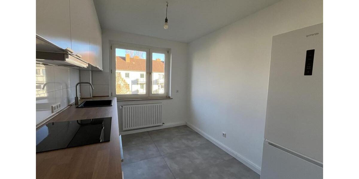 Etagenwohnung Düsseldorf Stadtbezirk 9 - 2 Zimmer, 59 m&sup2;, 1.050&euro; | Angebot:25391530