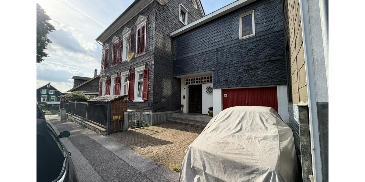 Einfamilienhaus Remscheid Reinshagen - 10 Zimmer, 250 m&sup2;, 425.000&euro; | Angebot:27519774