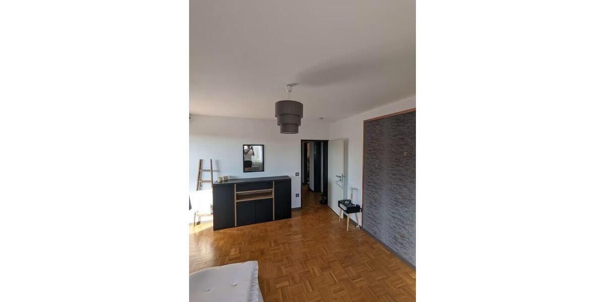 Etagenwohnung Kaarst - 3 Zimmer, 87 m&sup2;, 1.100&euro; | Angebot:26329332