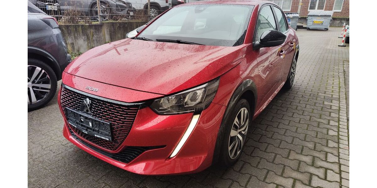 Peugeot 208 17.741 km 16.890 &euro; Essen 45307