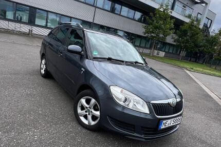 Skoda Fabia 151.000 km 2.400 &euro; Hilden 40721