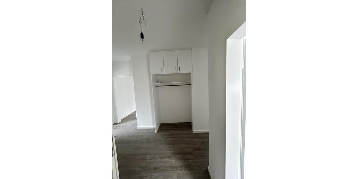 Dachgeschoßwohnung Ratingen - 2 Zimmer, 70 m&sup2;, 840&euro; | Angebot:27537349