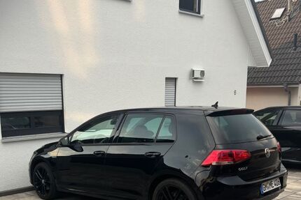 VW Golf 144.000 km 9.490 &euro; Langenfeld 40764