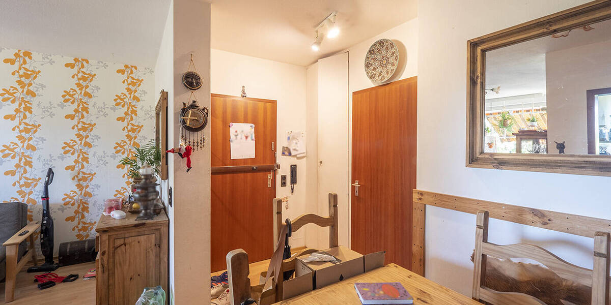 Etagenwohnung Düsseldorf Gerresheim - 2 Zimmer, 73 m&sup2;, 221.000&euro; | Angebot:26117939