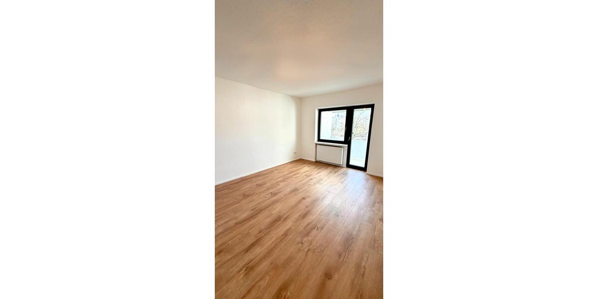 Etagenwohnung Düsseldorf Pempelfort - 3 Zimmer, 83 m&sup2;, 1.850&euro; | Angebot:25961206