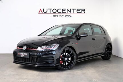 VW Golf 66.837 km 25.950 &euro; Remscheid 42897