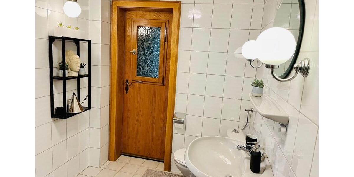 Erdgeschoßwohnung Moers Rheinkamp - 2 Zimmer, 60 m&sup2;, 1.190&euro; | Angebot:25103847