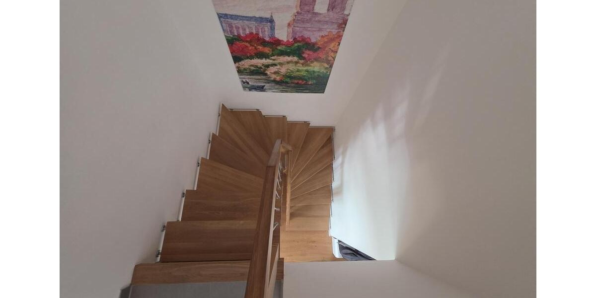 Etagenwohnung Hilden Forstbach - 4 Zimmer, 135 m&sup2;, 1.990&euro; | Angebot:25406505