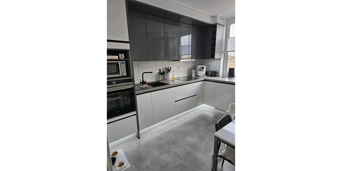 Etagenwohnung Ratingen Tiefenbroich - 3 Zimmer, 92 m&sup2;, 315.000&euro; | Angebot:25936143