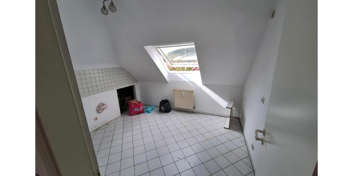 Dachgeschoßwohnung Essen Stadtbezirk IX - 2 Zimmer, 62 m&sup2;, 995&euro; | Angebot:26442789