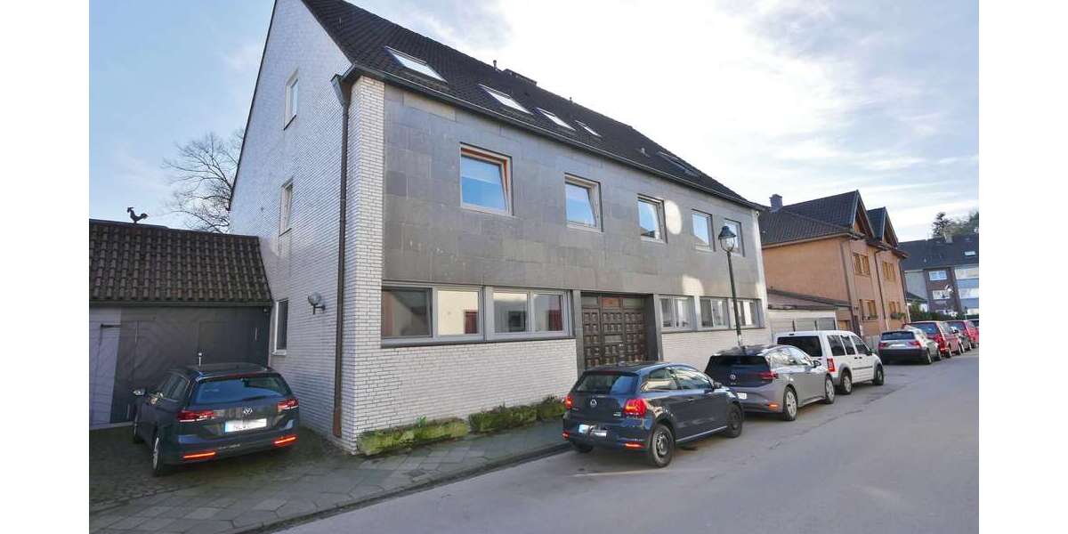 Etagenwohnung Düsseldorf Stadtbezirk 9 - 2 Zimmer, 81 m&sup2;, 950&euro; | Angebot:25377736