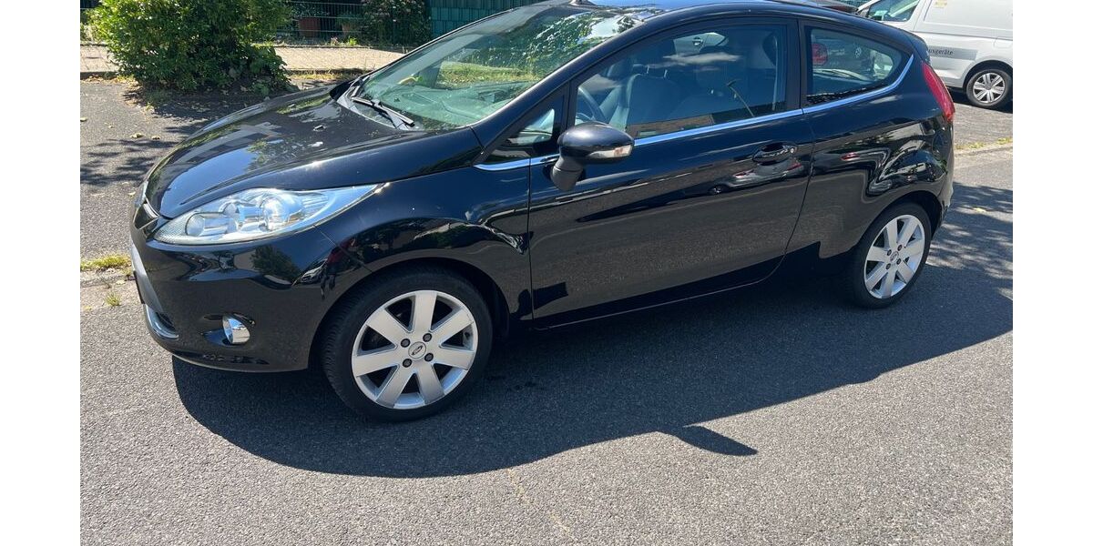 Ford Fiesta 124.000 km 4.300 &euro; Kaarst 41564