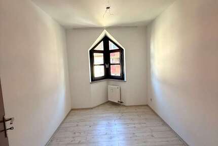 Wohnung Moers - 3 Zimmer, 75 m&sup2;, 869&euro; | Angebot:26502849