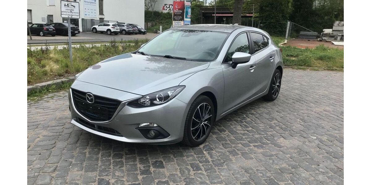 Mazda 3 185.850 km 5.999 &euro; Oberhausen 46049