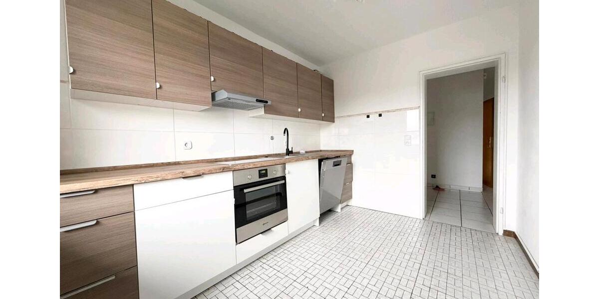 Etagenwohnung Hilden - 3 Zimmer, 120 m&sup2;, 1.500&euro; | Angebot:26005068