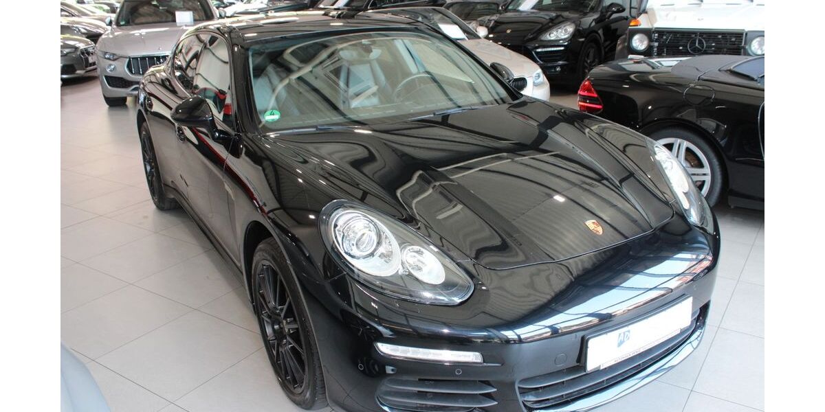 Porsche Panamera 187.000 km 27.899 &euro; Meerbusch 40667