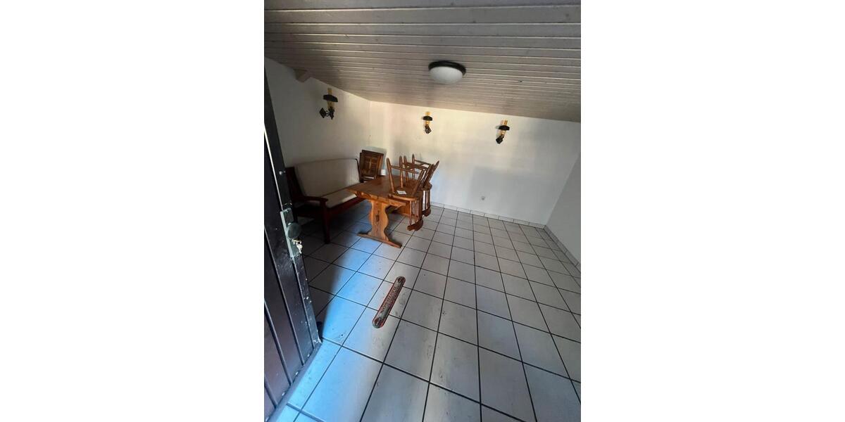 Einfamilienhaus Duisburg Mittelmeiderich - 3.5 Zimmer, 192 m&sup2;, 325.000&euro; | Angebot:27200480