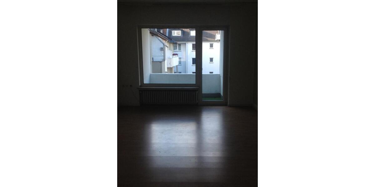 Etagenwohnung Essen Stadtbezirk III - 3 Zimmer, 86 m&sup2;, 950&euro; | Angebot:27535150