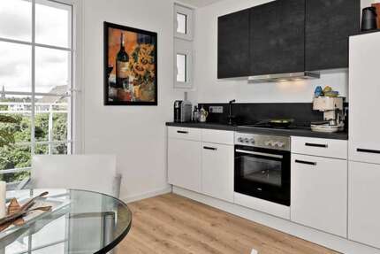 Wohnung Mönchengladbach Nord - 2 Zimmer, 81 m&sup2;, 249.000&euro; | Angebot:26048399