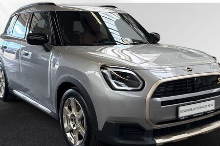 Mini Countryman SE (Cooper) 30.700 km 37.490 &euro; Moers 47441