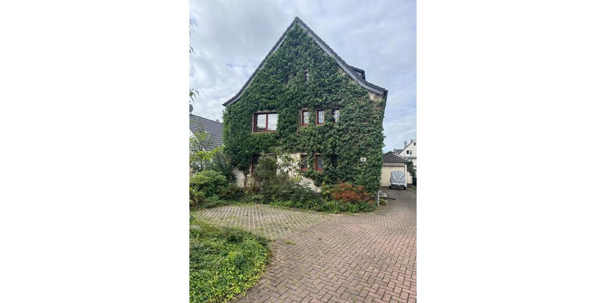 Etagenwohnung Neuss Gnadental - 2 Zimmer, 67 m&sup2;, 740&euro; | Angebot:27577904