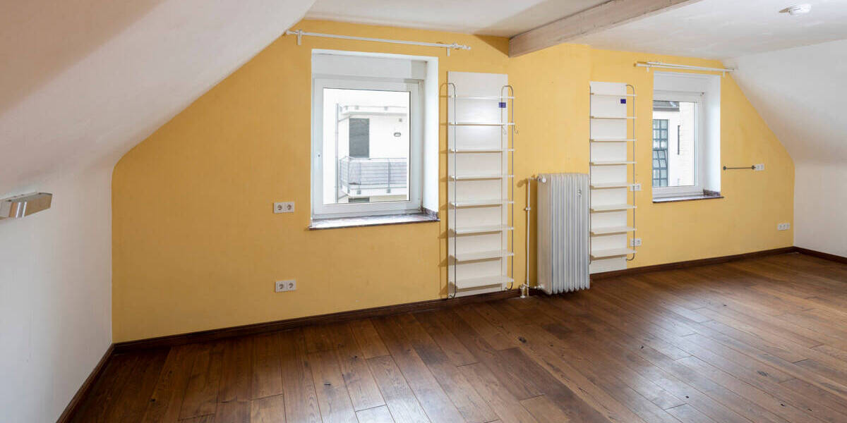 Mehrfamilienhaus, Wohnhaus Meerbusch / Büderich Büderich - 7 Zimmer, 211 m&sup2;, 675.000&euro; | Angebot:26596302