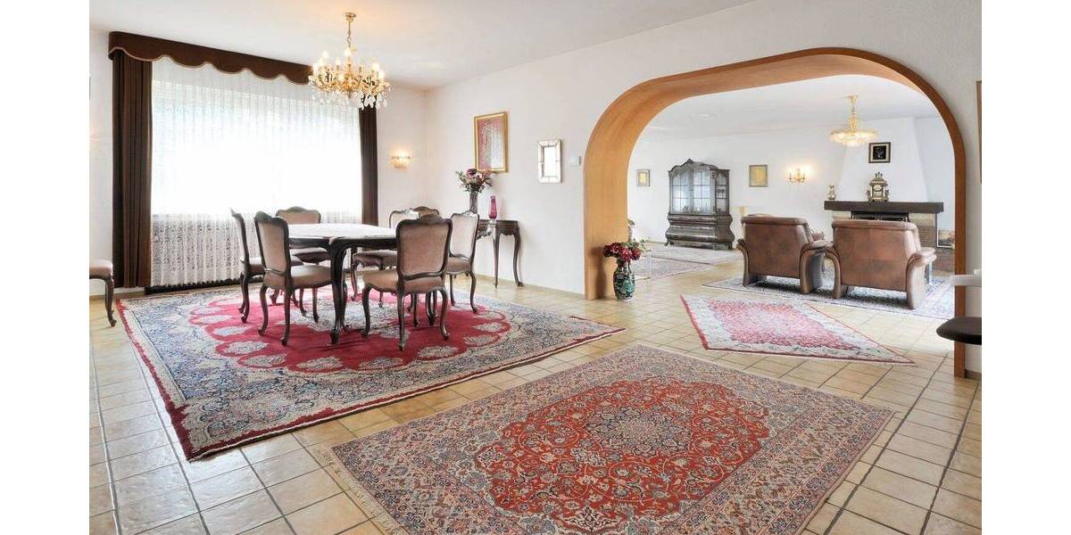 Einfamilienhaus Moers Hülsdonk - 5 Zimmer, 185 m&sup2;, 695.000&euro; | Angebot:26415383