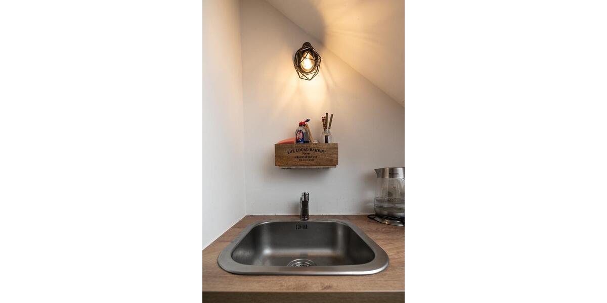 Dachgeschoßwohnung Essen Stadtbezirk VIII - 1 Zimmer, 45 m&sup2;, 1.000&euro; | Angebot:25811942