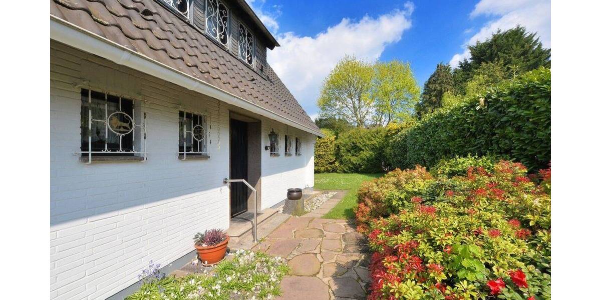 Einfamilienhaus Moers Hülsdonk - 5 Zimmer, 185 m&sup2;, 695.000&euro; | Angebot:26415383