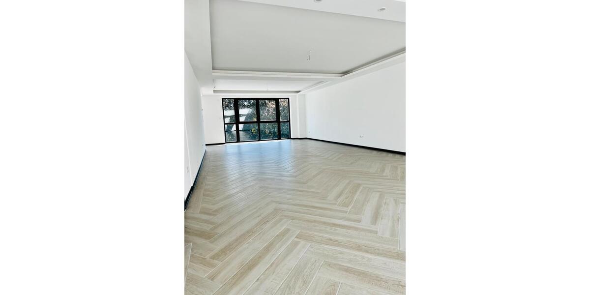 Dachgeschoßwohnung Krefeld - 2 Zimmer, 87 m&sup2;, 1.150&euro; | Angebot:26664001