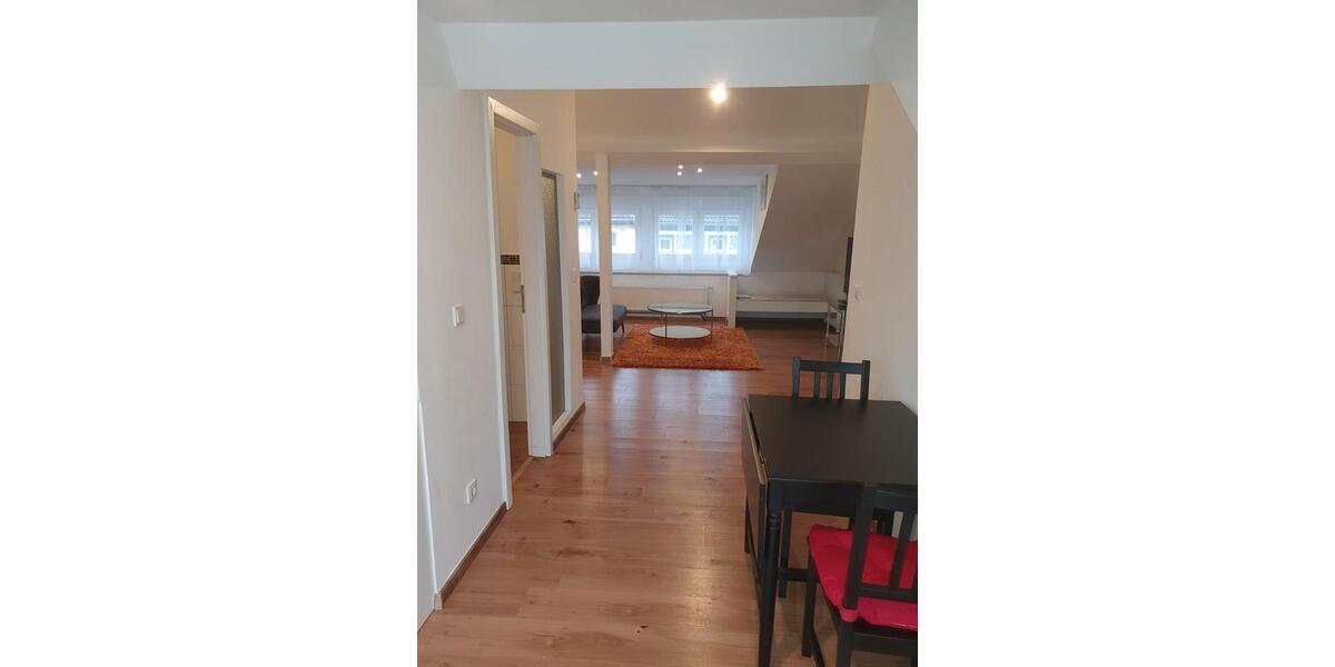 Dachgeschoßwohnung Krefeld - 1 Zimmer, 65 m&sup2;, 900&euro; | Angebot:27535152