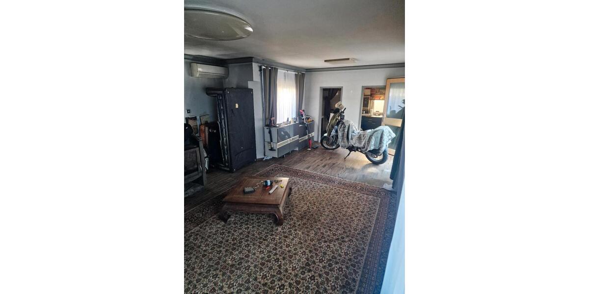 Erdgeschoßwohnung Duisburg Hamborn - 1 Zimmer, 80 m&sup2;, 120.000&euro; | Angebot:27427178