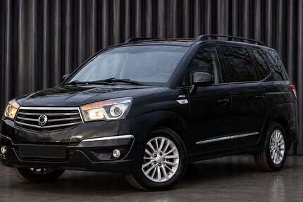 SsangYong Rodius 174.500 km 10.500 &euro; Mülheim an der Ruhr 45473
