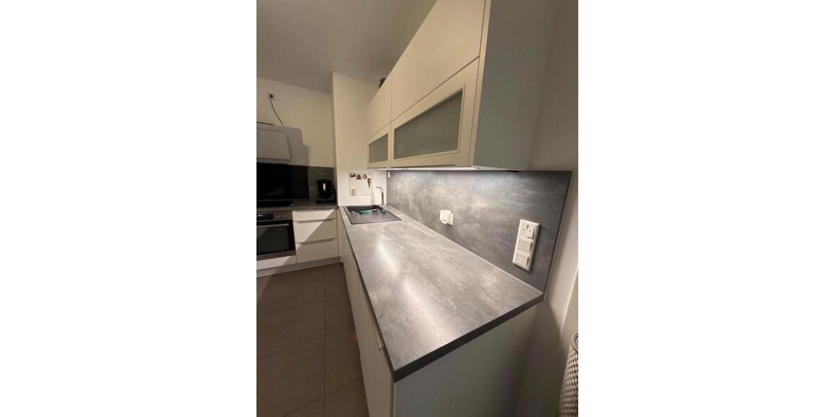 Etagenwohnung Duisburg Mittelmeiderich - 4.5 Zimmer, 87 m&sup2;, 230.000&euro; | Angebot:26502484
