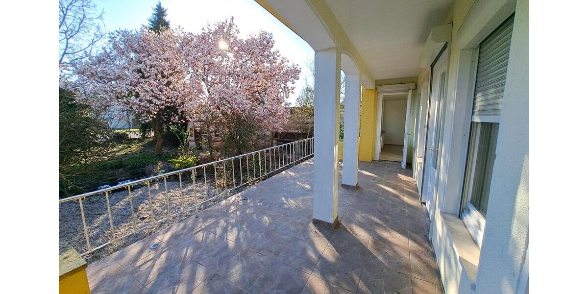 Etagenwohnung Krefeld Fischeln - 4 Zimmer, 112 m&sup2;, 1.420&euro; | Angebot:27549524
