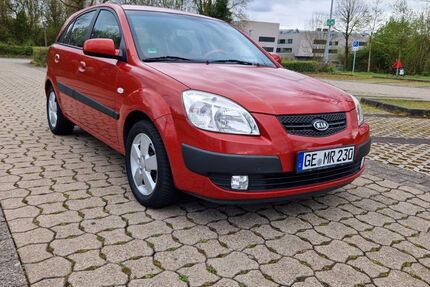 Kia Rio 75.000 km 4.000 &euro; Gelsenkirchen 45894
