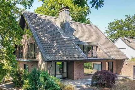 Haus Krefeld Benrad - 5 Zimmer, 253 m&sup2;, 839.000&euro; | Angebot:27093899